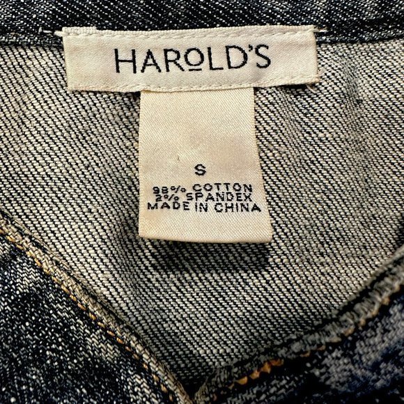 Harold's Women's Jean Jacket size small button closure - Picture 3 of 3
